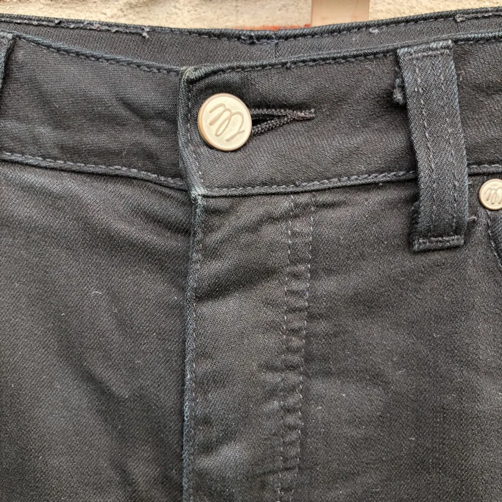 Miracle Body Black Straight Mid-Rise Jean’s 10 - Image 3