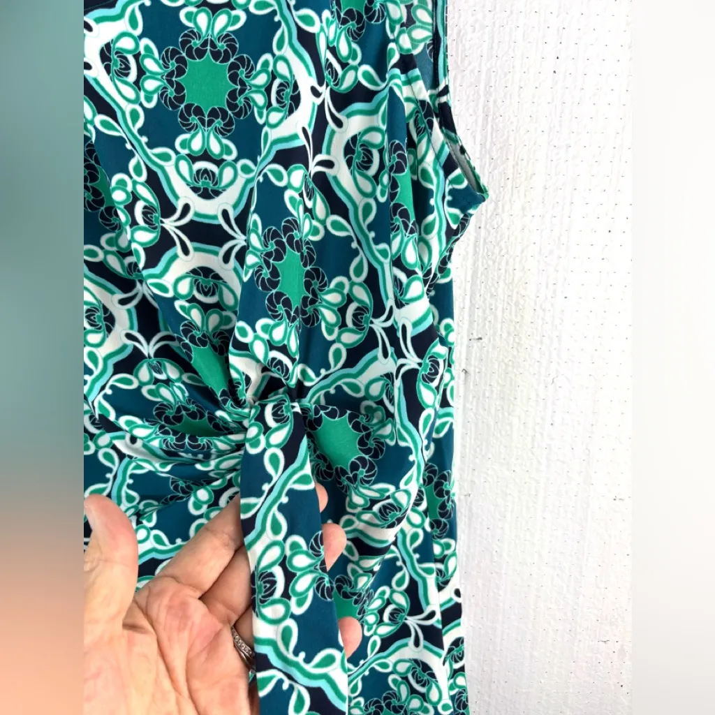 Liz Claiborne L Workwear Side Swag Sleeveless Teal and Navy Patterned Top - Image 3