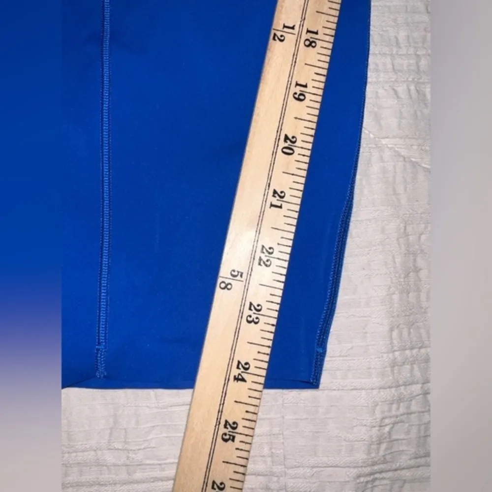 NWOT Lululemon Fast and‎ Free 7/8 Tight II
Non Reflective Nulux 25”
size 20 - Image 2