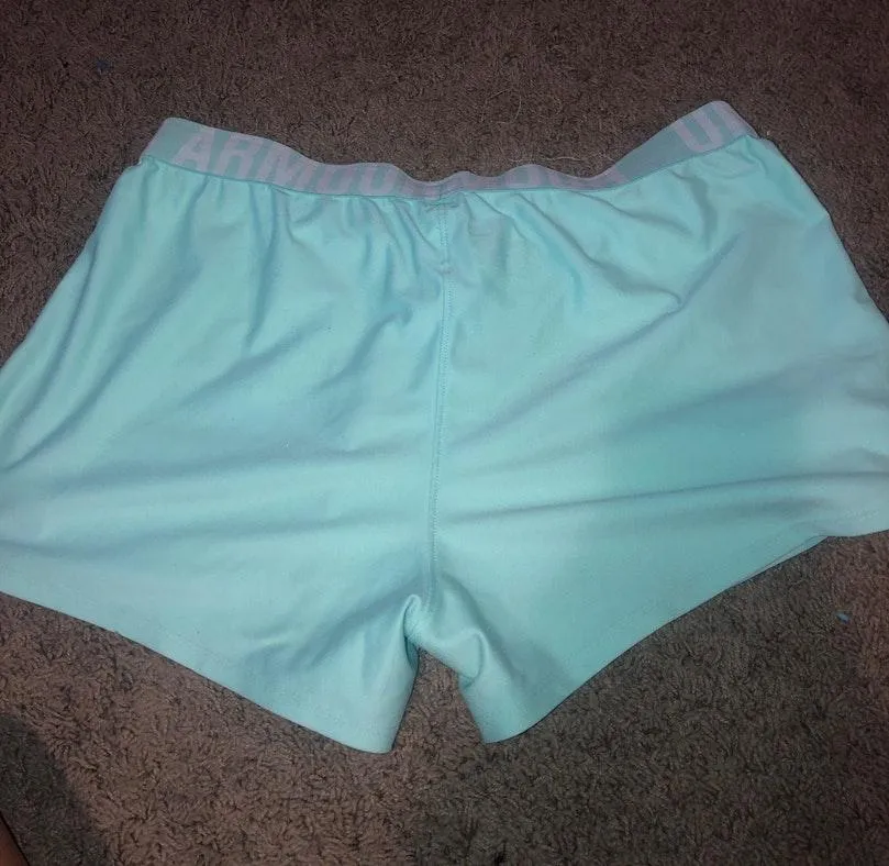 Under Armour Shorts - Image 2