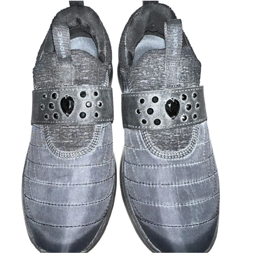 Vionic Diane black lightweight slip on shoes! New in box - Image 8