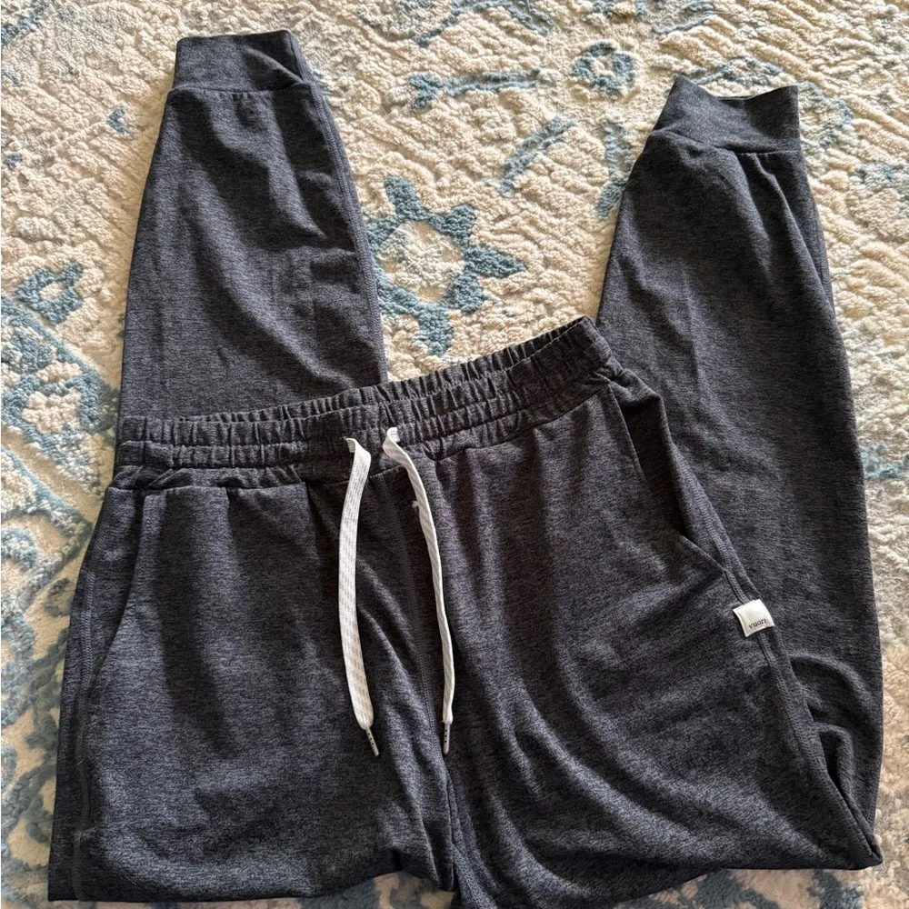 Vuori  performance jogger - Image 2