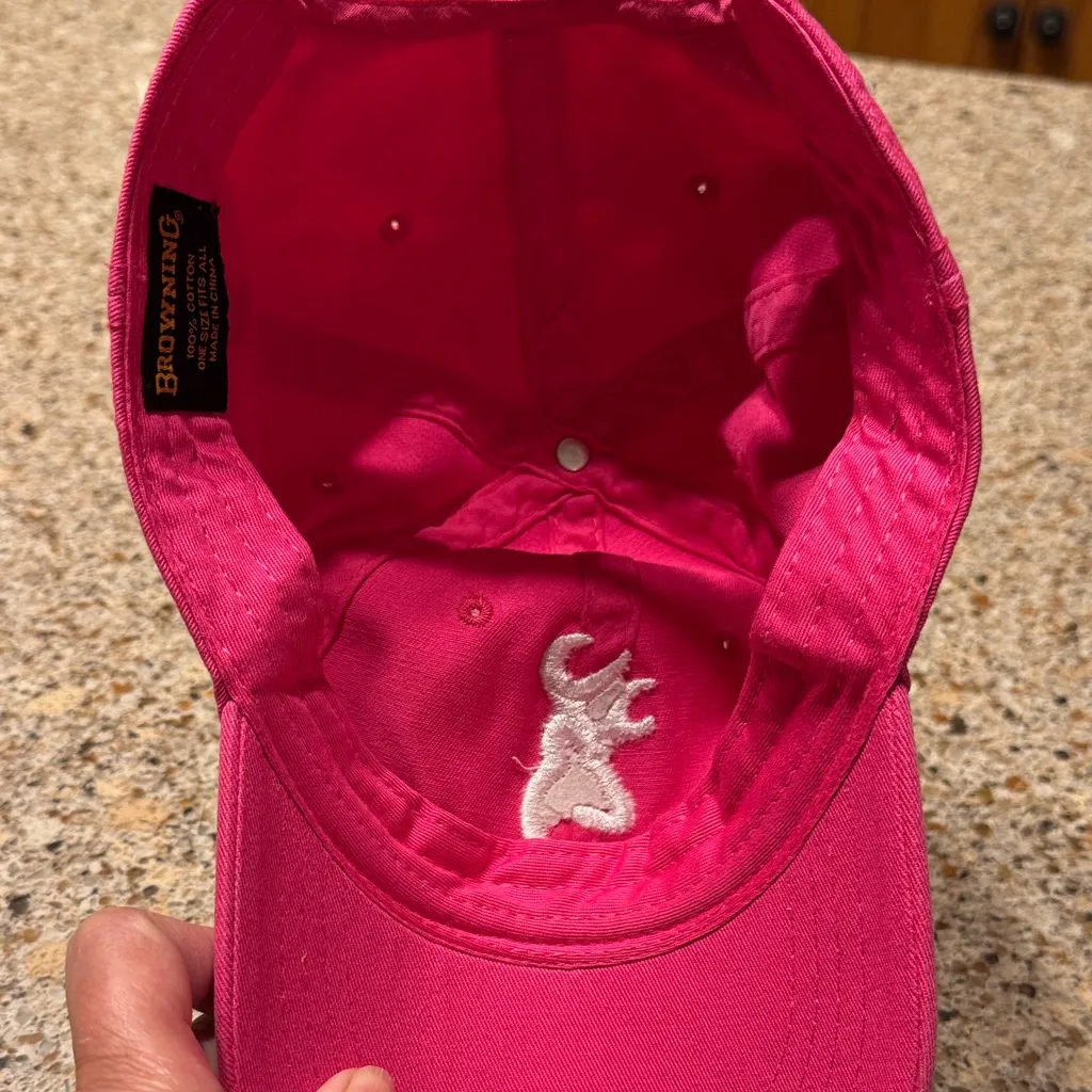 NWOT Ladies Browning Pink Cap with White Logo - Image 4