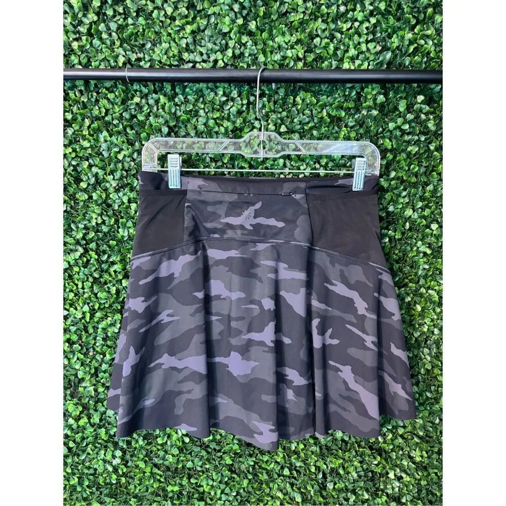 Athleta Match Point Camo Skort Size XS - Image 2