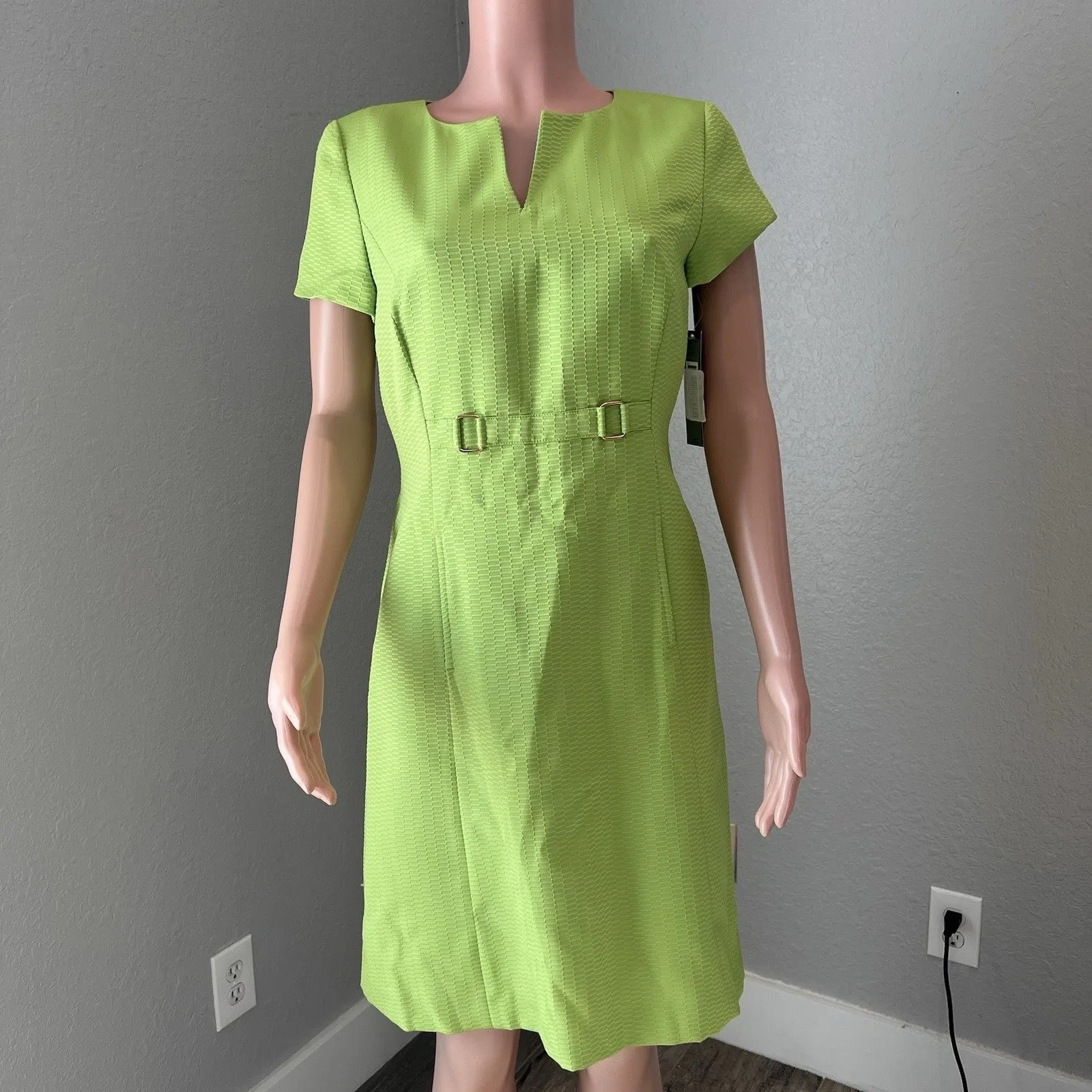 TAHARI Arthur S. Levine Olive Green Fitted Pencil Dress Sz 8 NWT MSPR $128.00 - Image 15