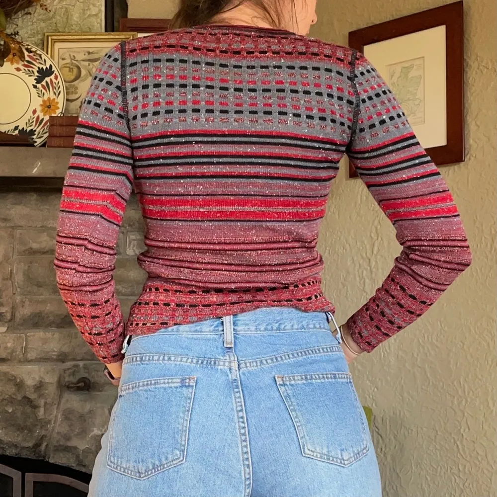 1970s Vintage Slub Knit Space Dye Embroidered Top famous city patches travel - Image 3