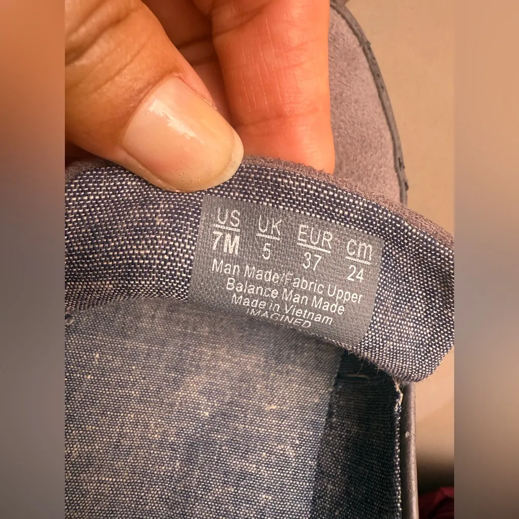 Dr. Scholl's Gray Loafers Dr. Scholl's Webster platform loafers in gray. Size 7M - Image 16