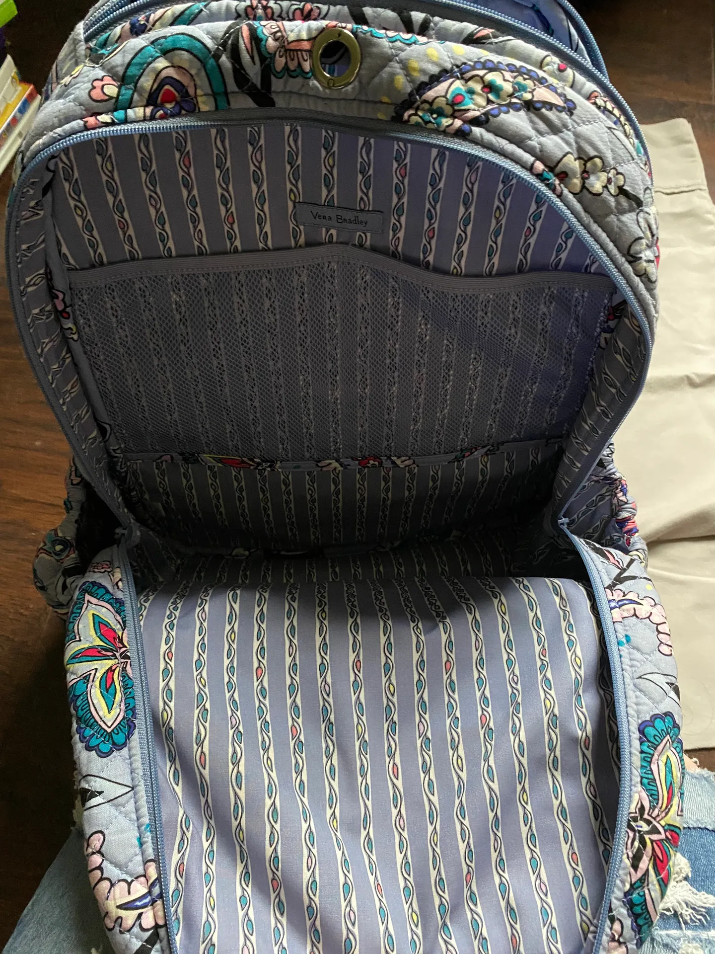 Vera Bradley Backpack - Image 4