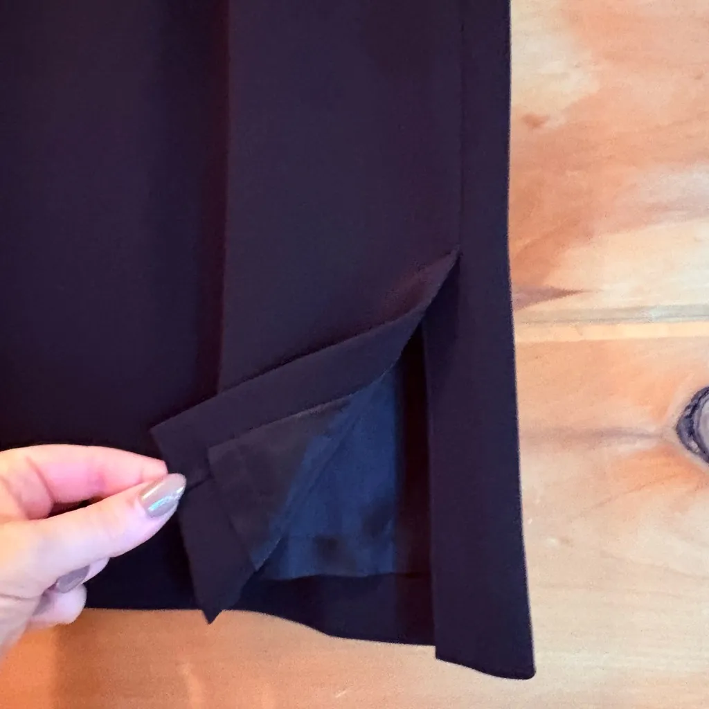 Ann Taylor Black Pencil Skirt with small side slit. Side zip, hook & button. 4P - Image 2