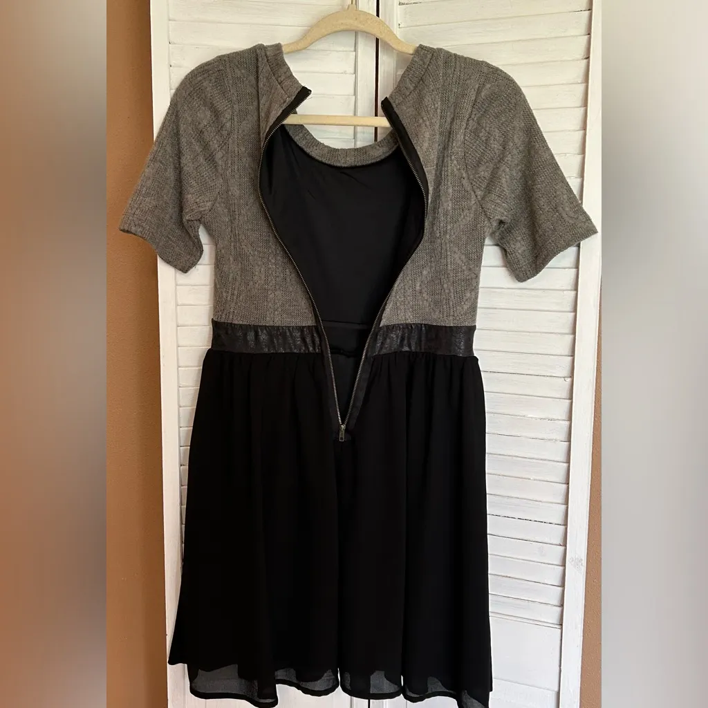 Monteau Size Medium Juniors Sweater tutu dress - Image 4