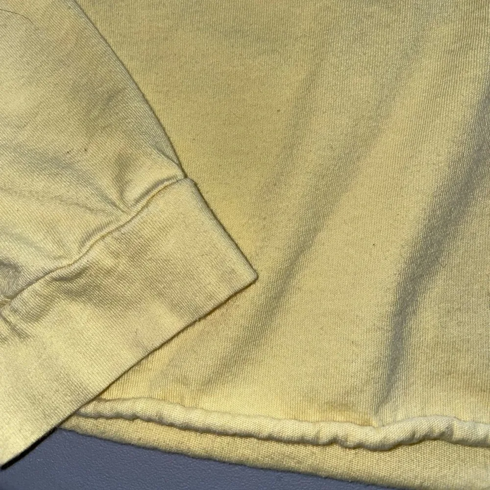 French Pastry Yellow California Dreaming Long Sleeve Cropped T-Shirt - Image 5