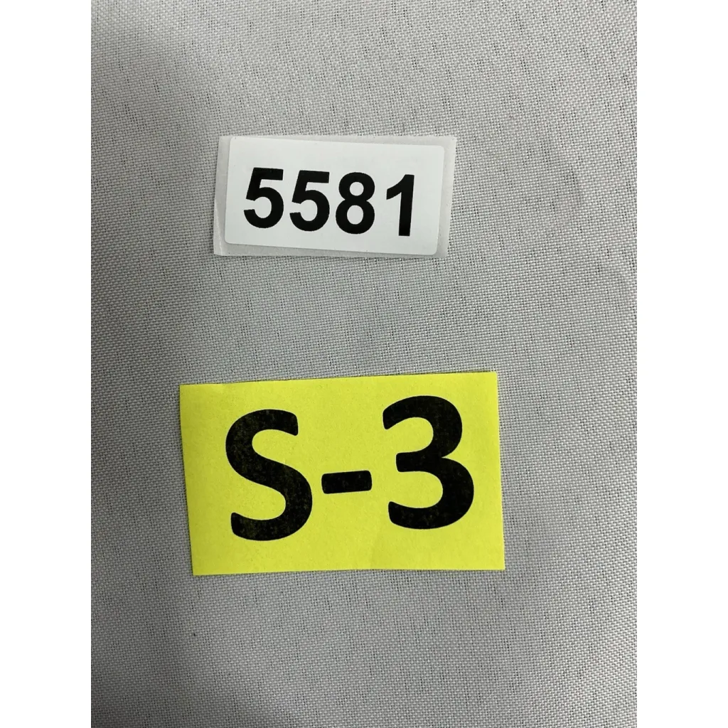 Womans Ellen Tracy Blue Jeans 16 - Image 9