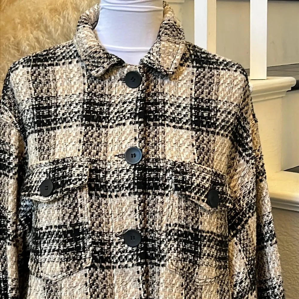 Zara Button Down Wool Blend Tweed Textured Plaid Oversized Shirt Shacket SZ M - Image 4