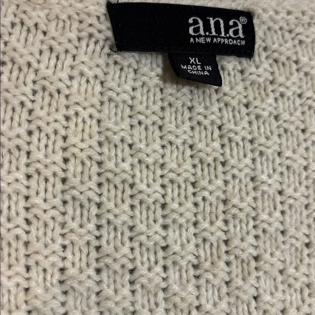 a.n.a sweater in size XL - Image 3