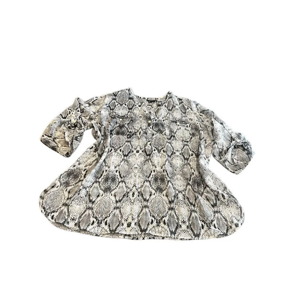 Apt. 9 Animal Print Snakeskin Pattern Sheer Popover Roll Tab Sleeves size 2X - Image 2