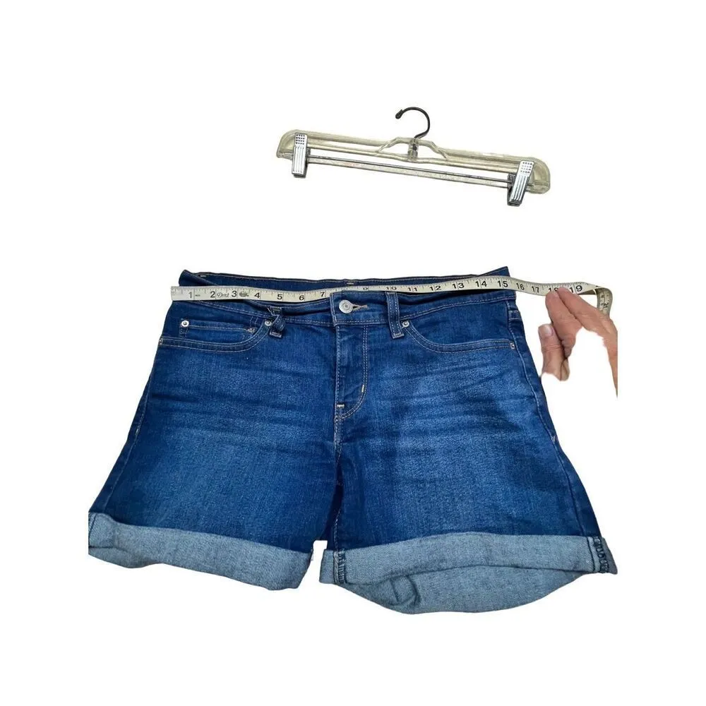 Levi * Womans * Roll up * Denim Shorts * Sz 27 Blue - Image 4