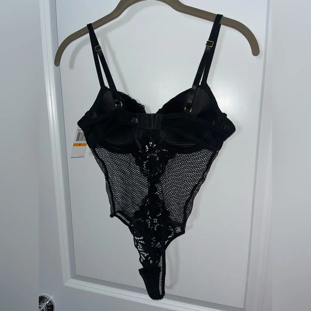 Blackbow NWT Whimsigoth Dark Academia Fishnet Lace Mesh Edgy Alt Bodysuit Sz S Black - Image 6
