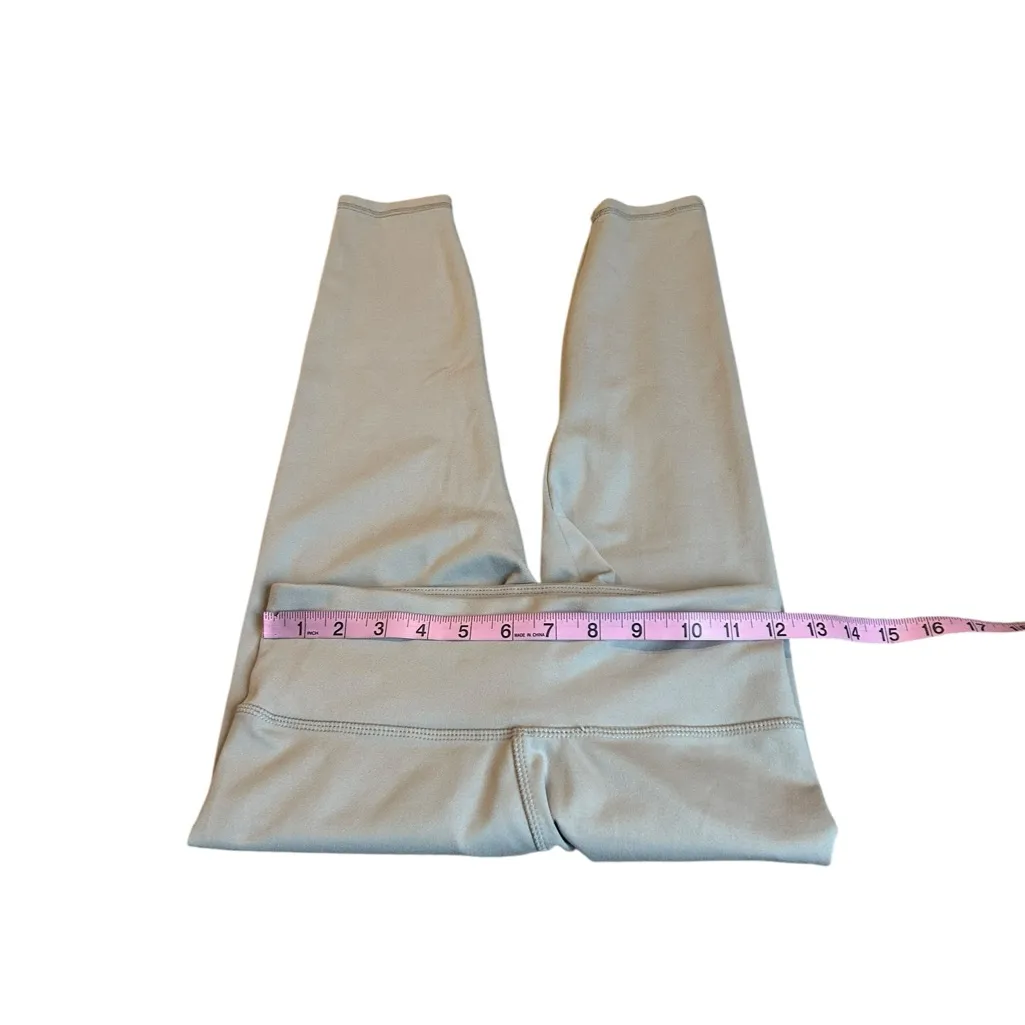 3/$15 JOCKEY cropped leggings - Image 3