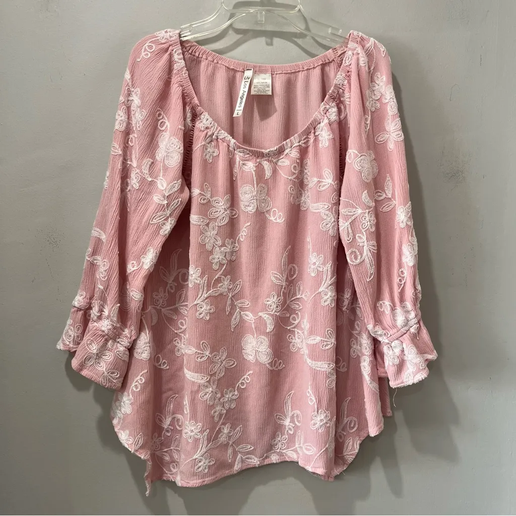 Ladies Blouse By LIV Los Angeles Size Large Pink Flower Accents Boho Flowy - Image 2