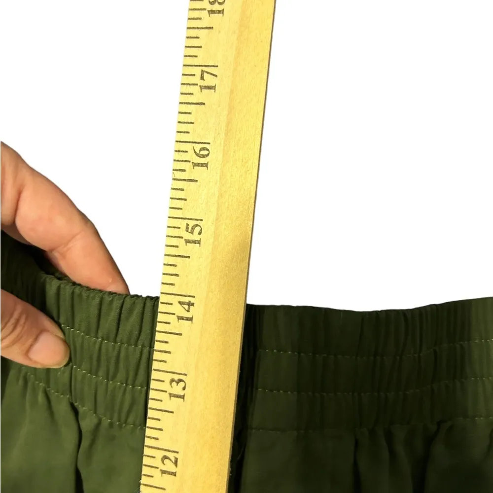 Urban outfitters green cargo parachute pants size medium - Image 6