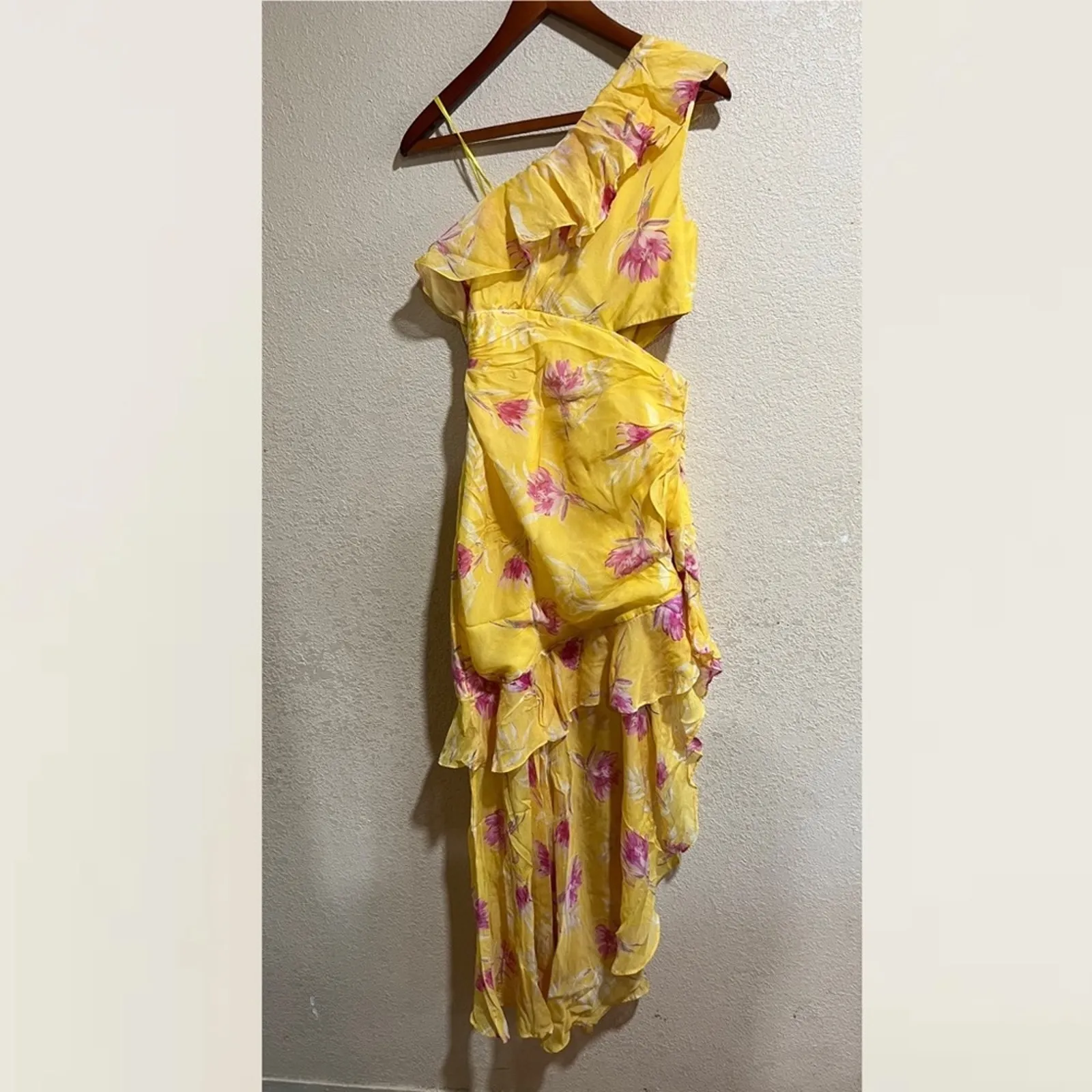 AMUR Vi yellow floral ruffle one shoulder gown 4 - Image 7
