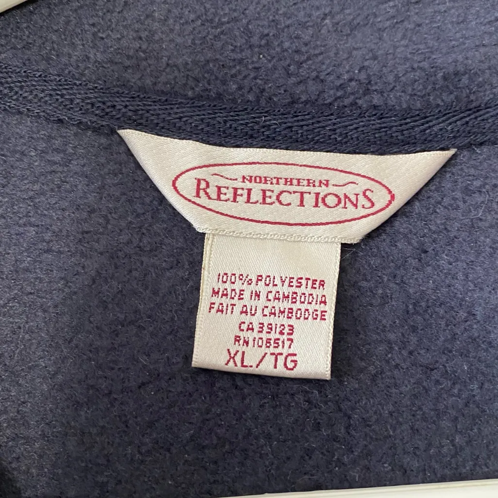 VINTAGE NORTHERN REFLECTIONS Embroidered Polar Bear Snowflake Fleece Granny Vest - Image 6