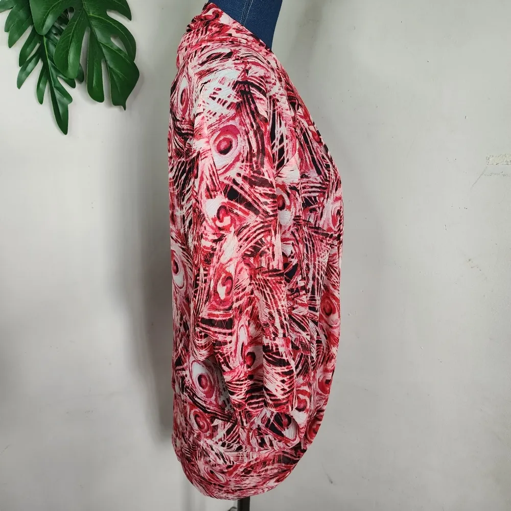 Zac & Rachel Fuchsia Pink Raglan Sleeve Open Shrug with Peacock Feather Design - Image 4