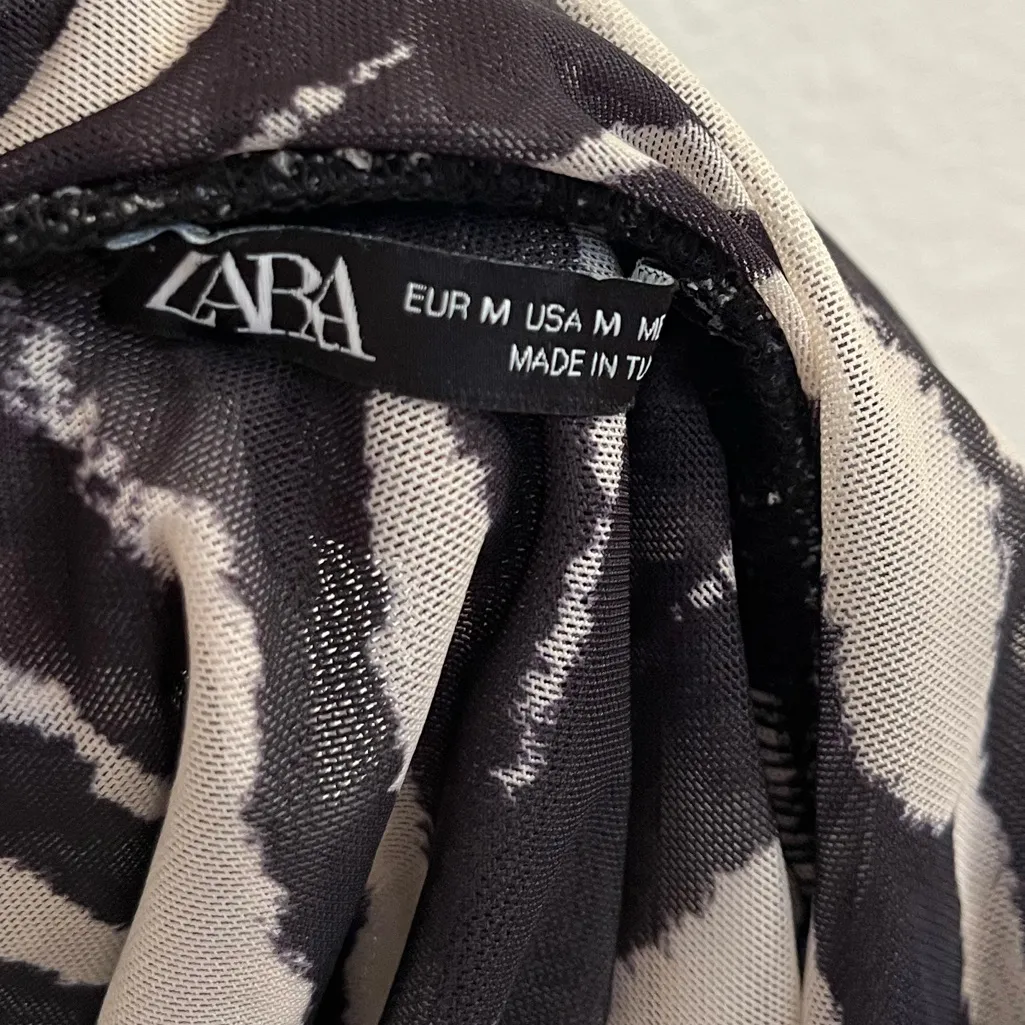 Zara Mesh Zebra Cropped Strappy Cowl Back Tank Medium - Image 12