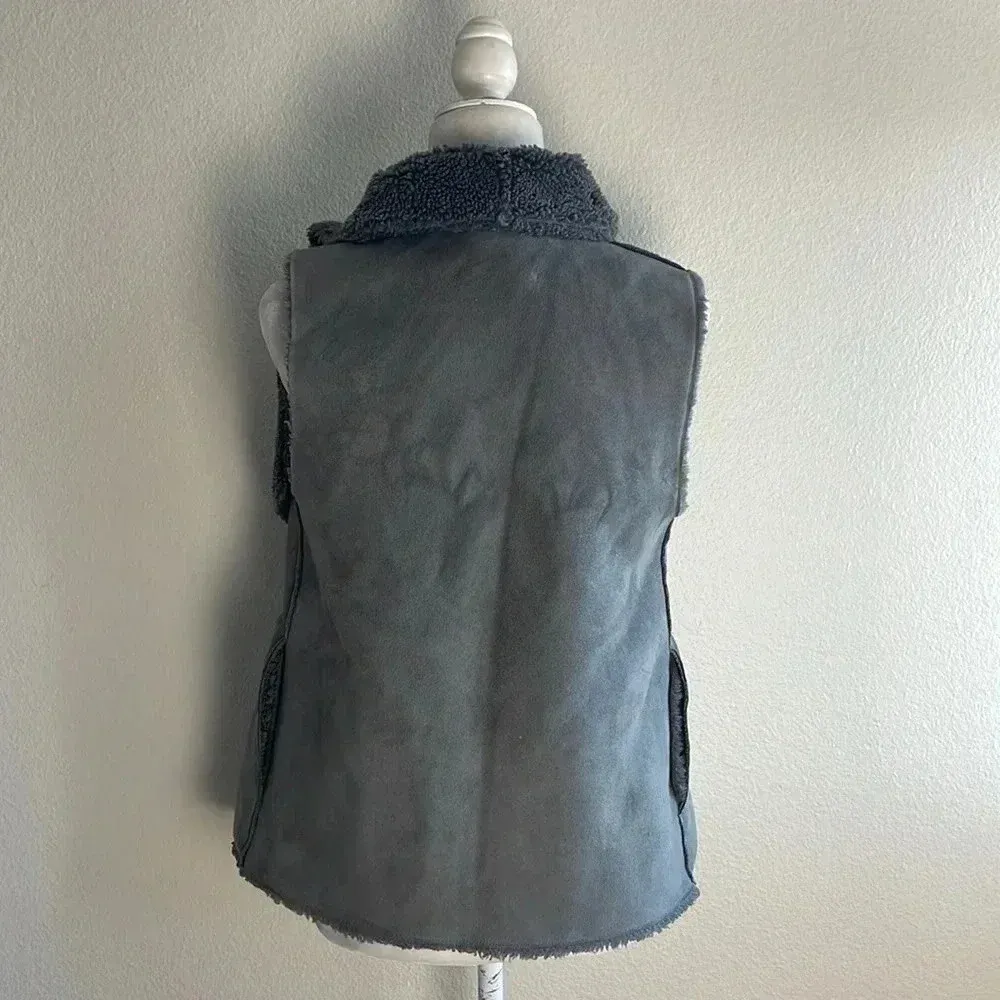 VELVET BY GRAHAM & SPENCER Women's Faux Sherpa‎ Vest Grey XS Gray - Image 6