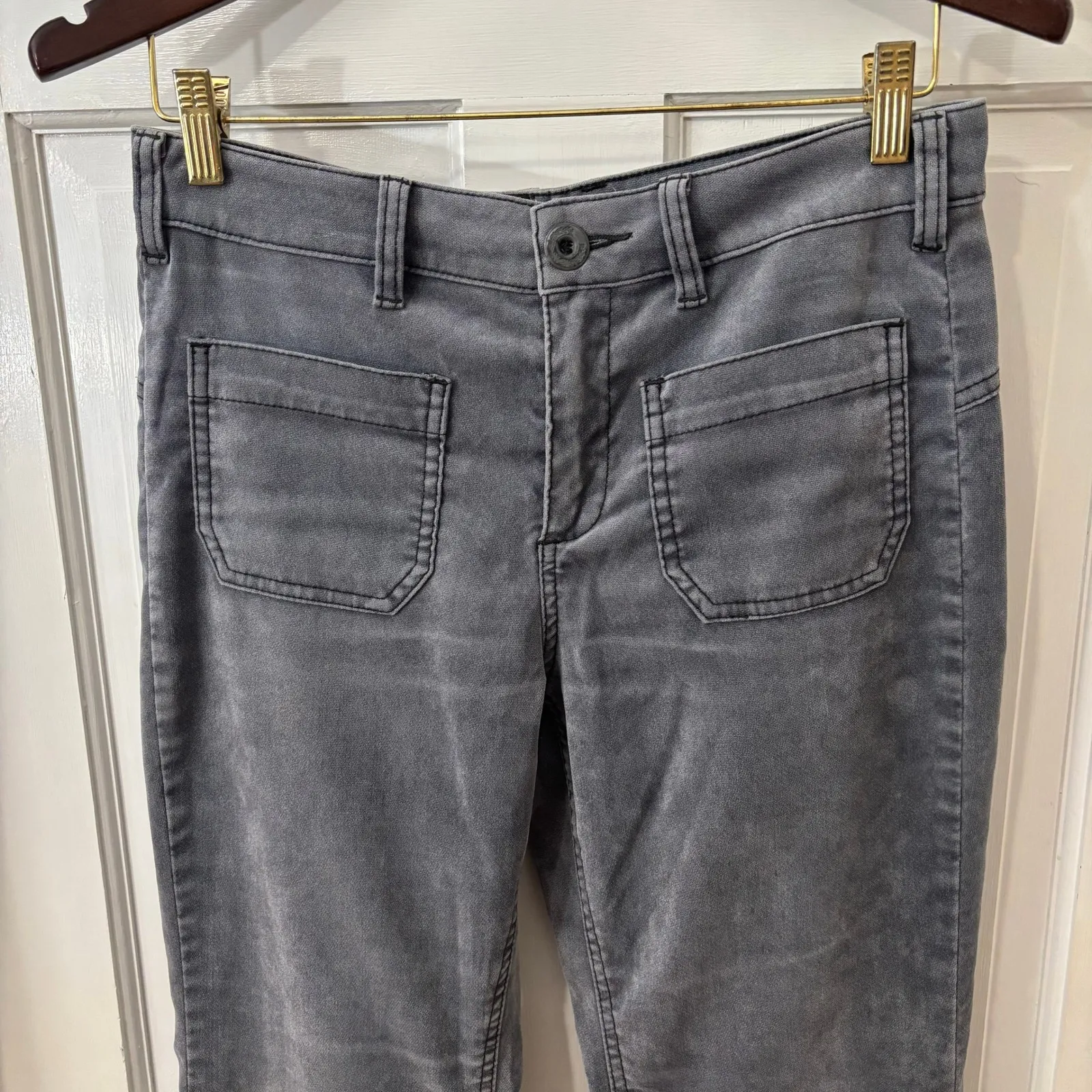 Free People Soft Grey Velour Velvet Flare Pants Sz 27 Wide Leg Bell Bottoms FLAW - Image 4