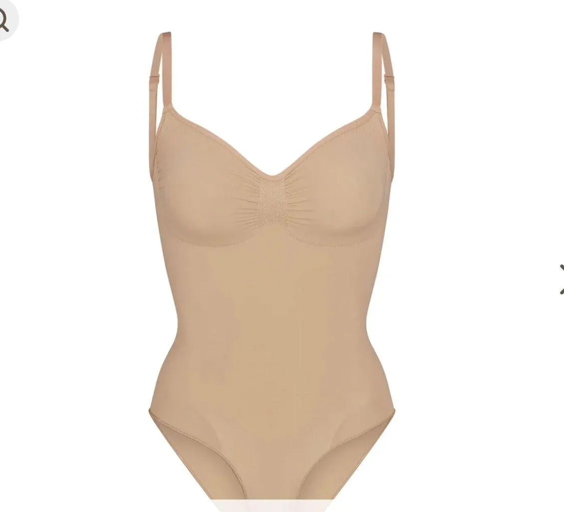 SKIMS Seamless Sculpt Brief Bodysuit - Image 3