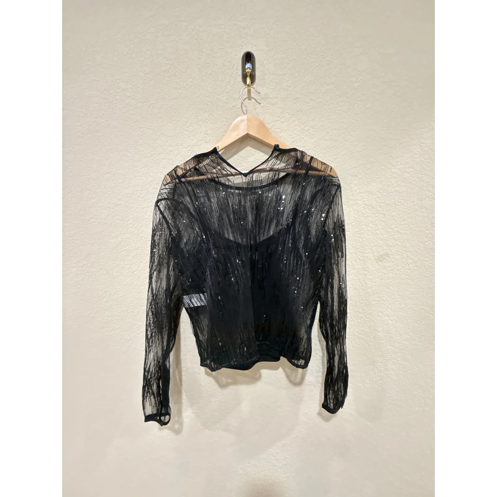 DKNY Women's Crewneck Sequin-Tulle Long-Sleeve Top Size XS - Image 7