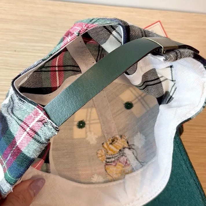 Disney Vintage Winnie the Pooh Hat Baseball Cap Plaid Winter Snowflake New - Image 4