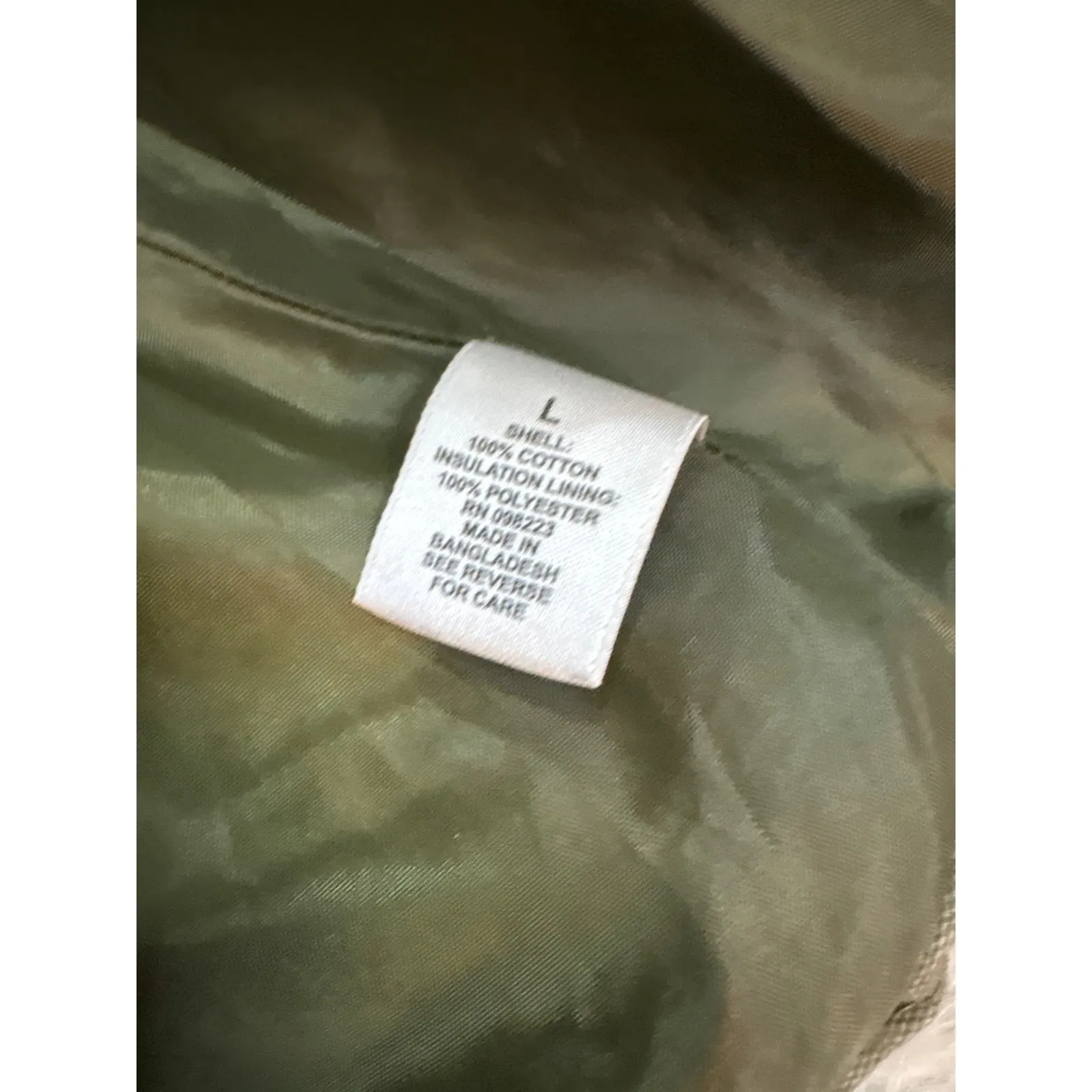 Magellan Outdoors Quilted Vest Olive Green Snap Front Collar Pockets Size L - Image 8