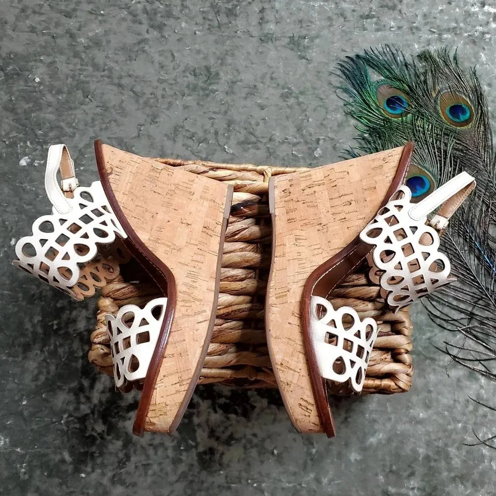 Tory Burch Nori Laser-Cut 115MM Wedge Sandal in Ivory - Image 8