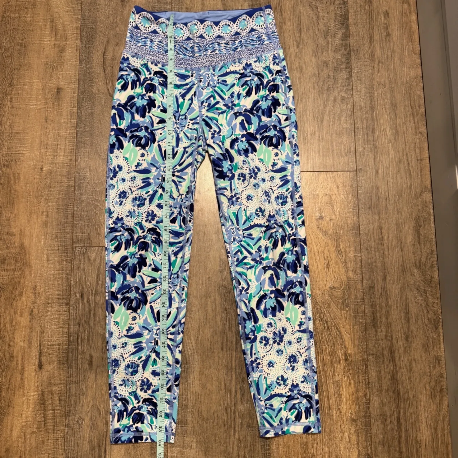 Lilly Pulitzer Weekender 24" High Rise Leggings HIGH MANETENANCE Iris Blue Small - Image 6