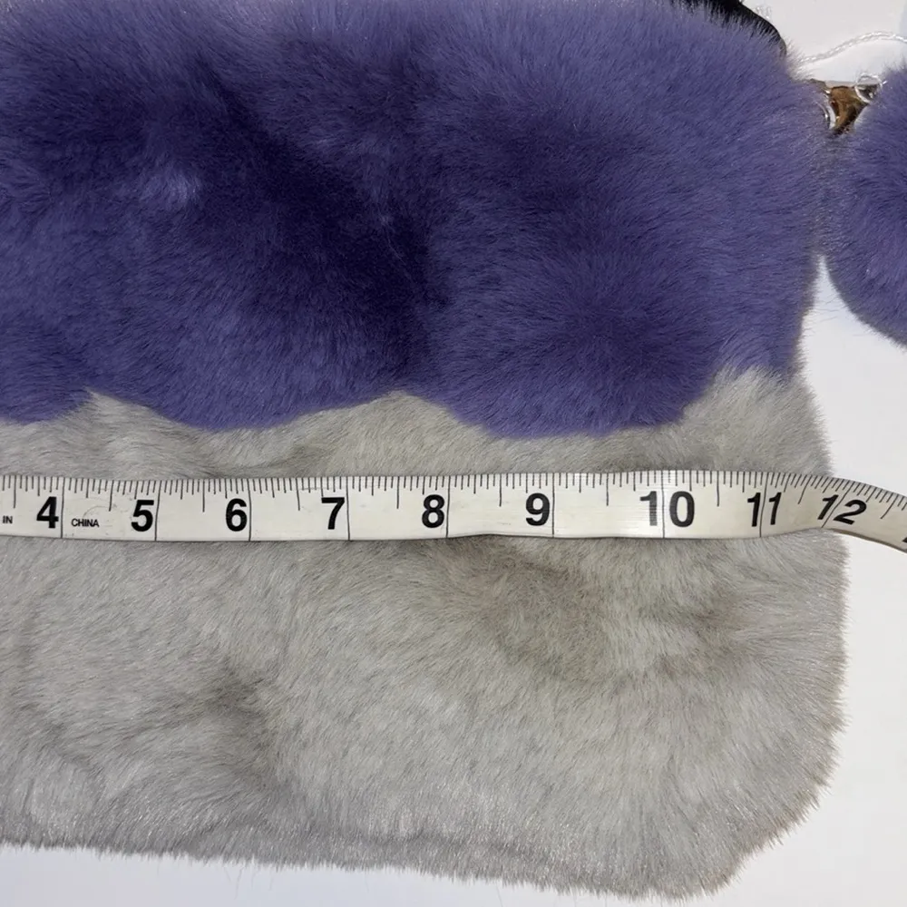 NWTS Faux Fur Wristlet in Purple and Gray With PomPom
Super Soft ADORABLE 💗💗💗💗 - Image 7