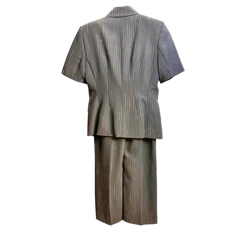 Petite Women’s Two Piece Striped Short Sleeves Suit Size 2P Black Sk2156 - Image 4