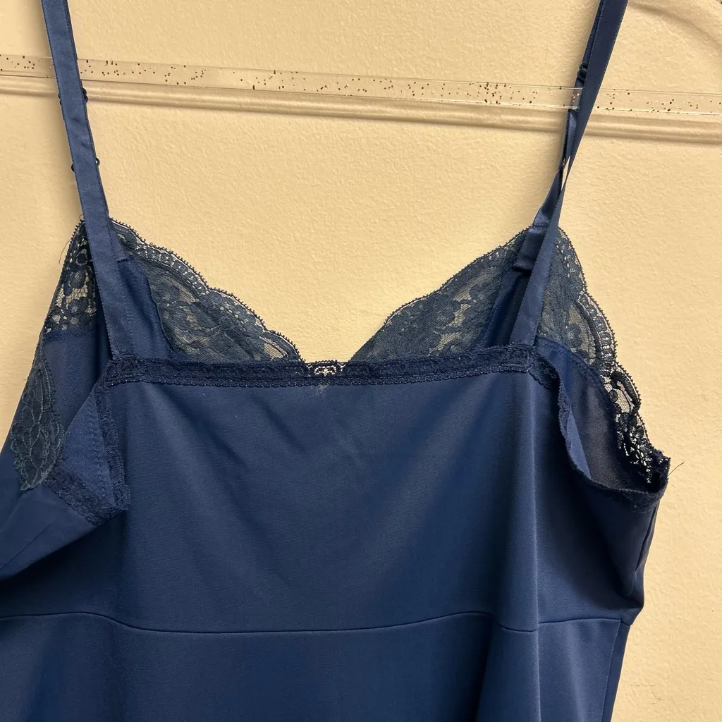 Vintage Navy Blue Lace Trim Slip Size M - Image 3