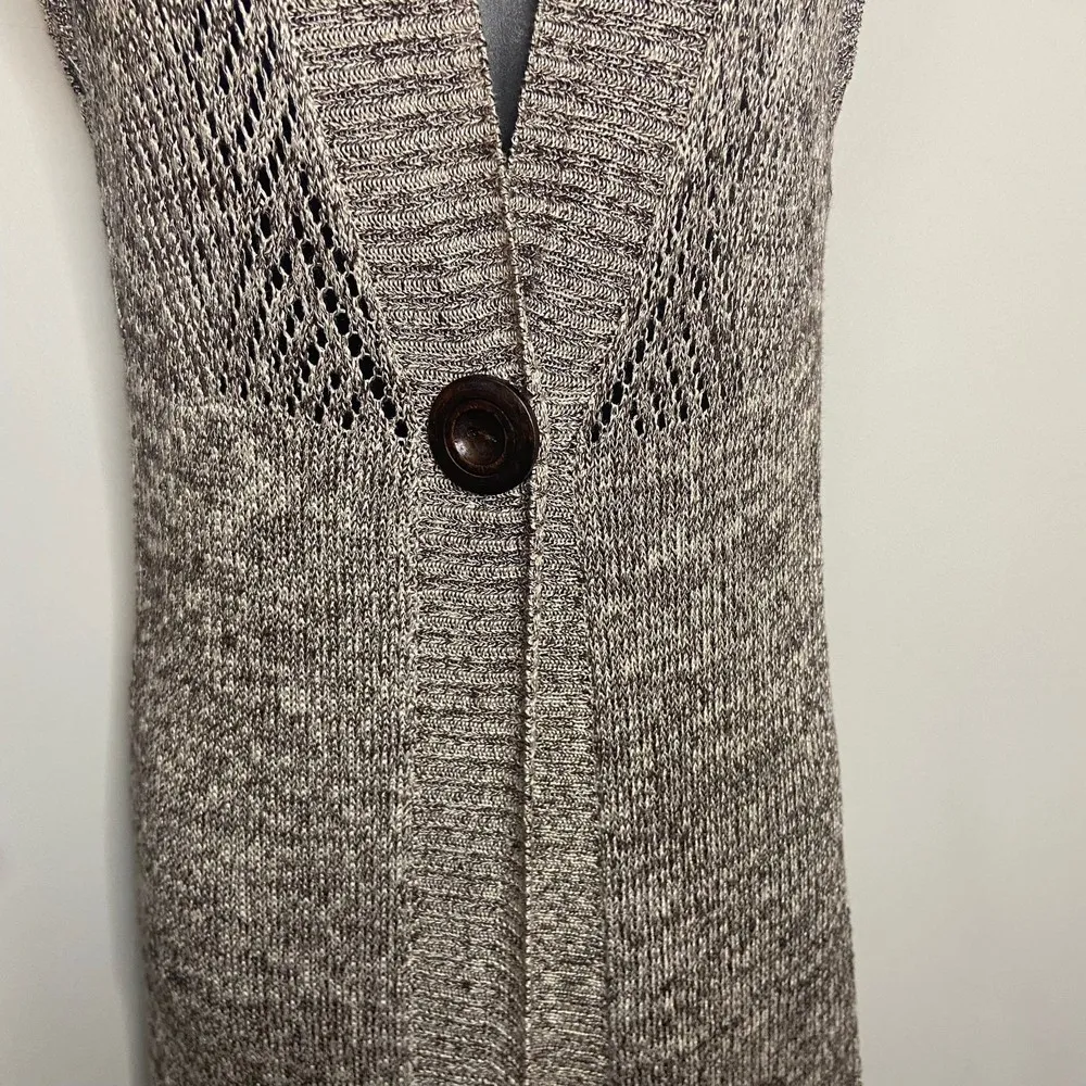 Chicos Tan Crochet V Neck Duster Cardigan Sleeveless Size XS - Image 4