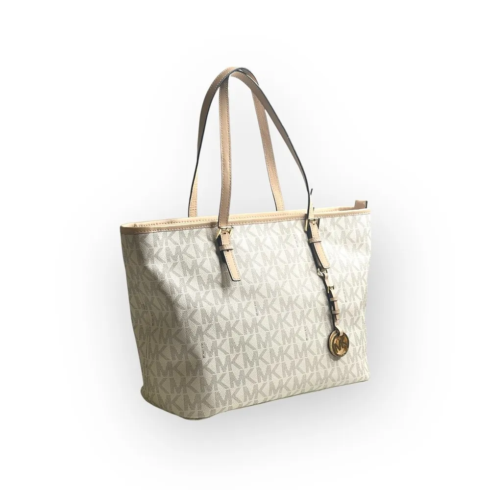 Michael Kors  Jet Set Med Logo Top Zip Tote Handbag  Vanilla Natural Leather  - Image 14