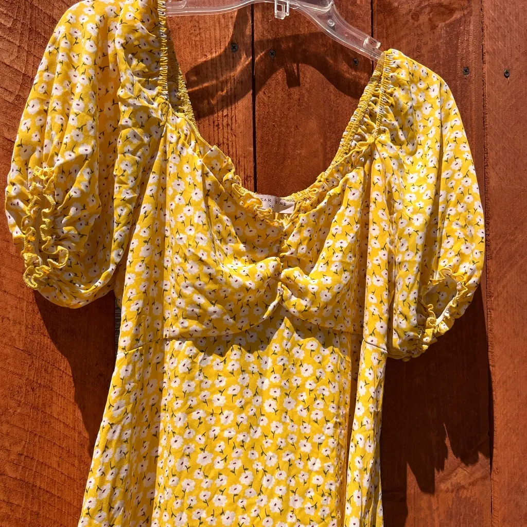 Yellow Floral Puff Sleeve Dress Size XL - Image 4