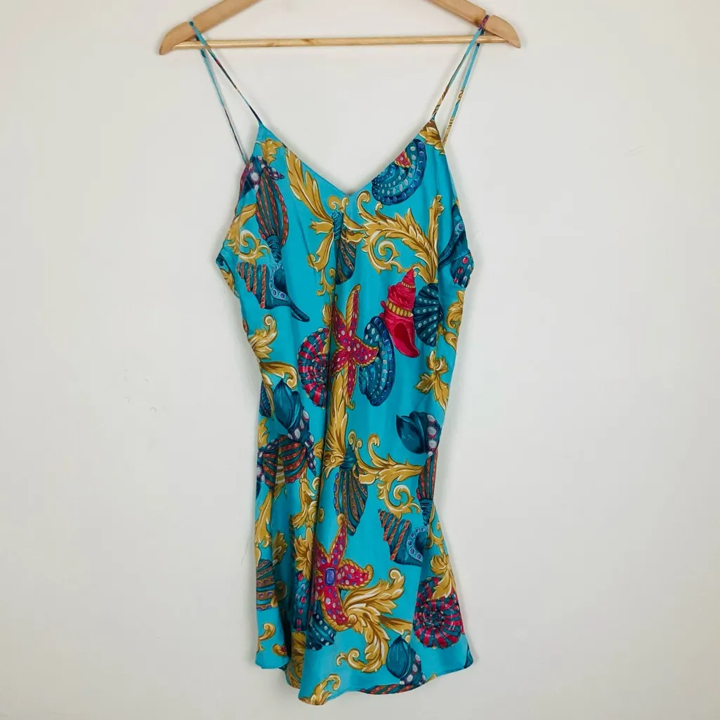 Vintage Victoria’s Secret gold label 100% silk blue seashell mini slip dress. S - Image 2