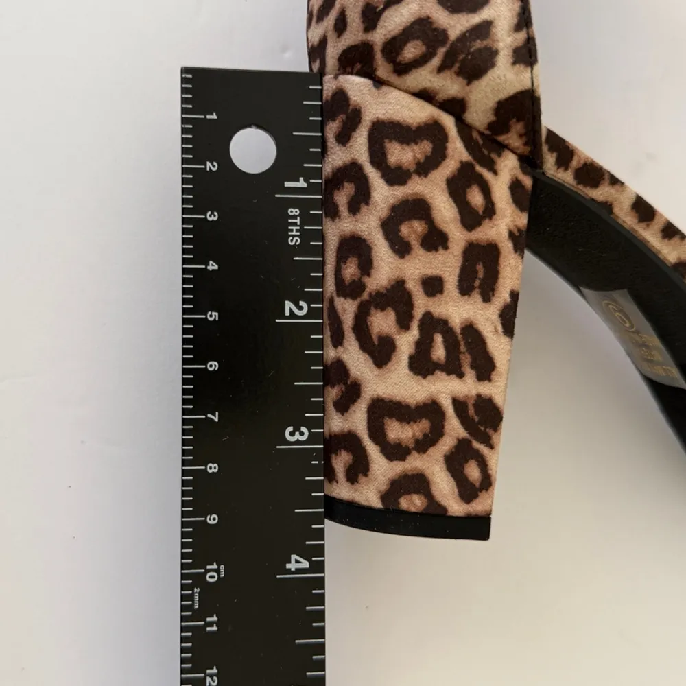 Animal Print Nude Dress Heels Size 9 Slip On Strap Classy Chic Elegant Modest Brown - Image 5