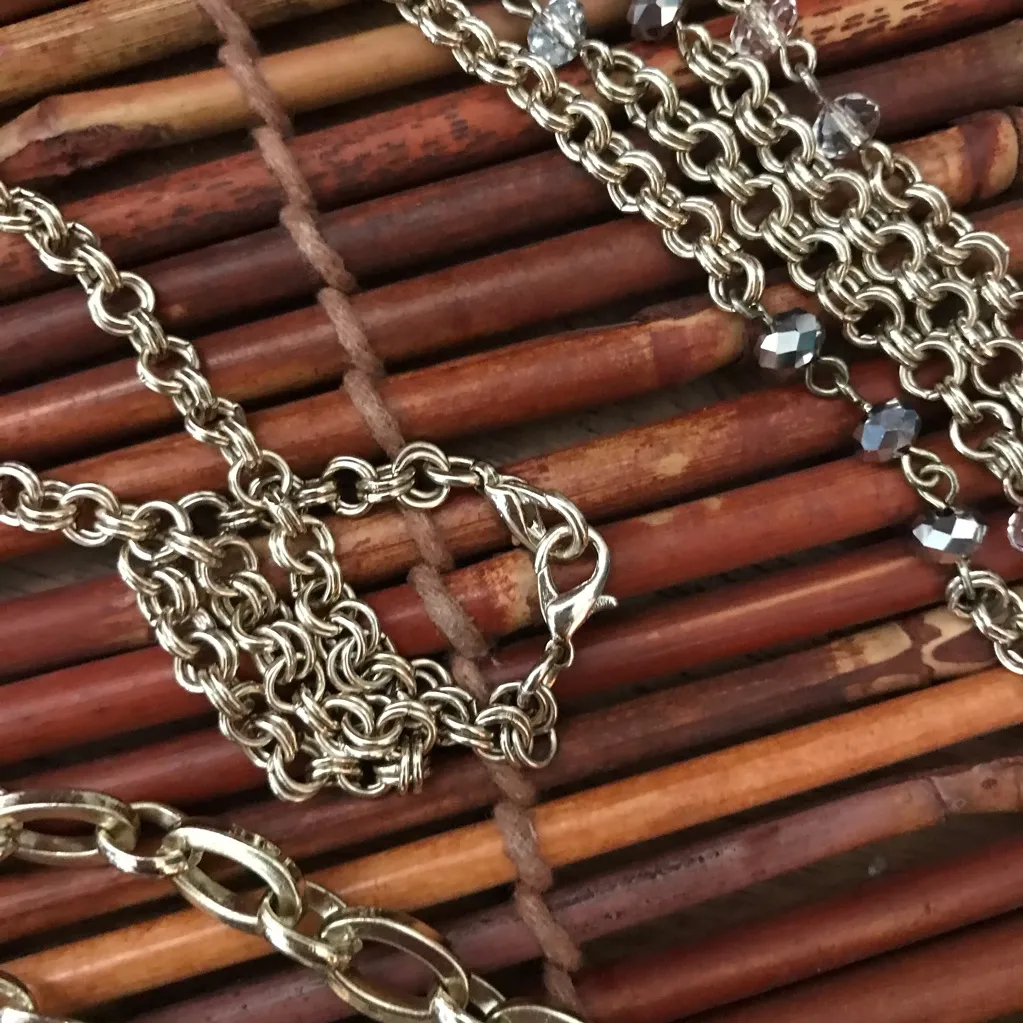 Convertible White House Black Market Necklace - Image 11