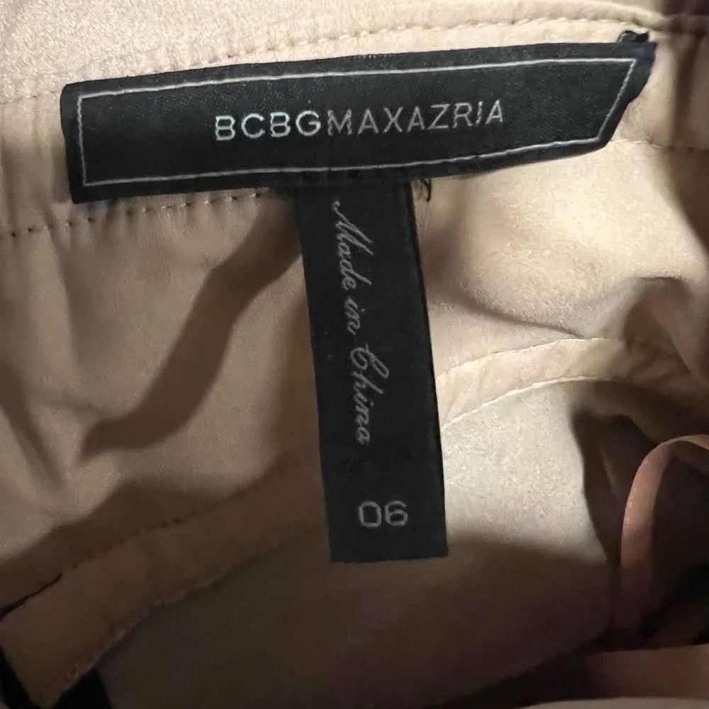 BCBGMAXAZRIA Dress Black Lace Tiered Tulle Grommets Cutout Wimsygoth Edgy Size 6 - Image 9