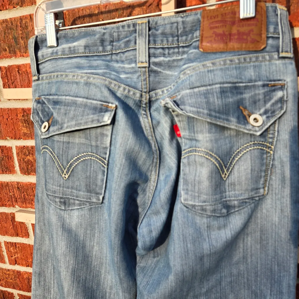 LEVI”S 527 LOW BOOTCUT JEANS SIZE 30/32 Back Flap Pockets - Image 6