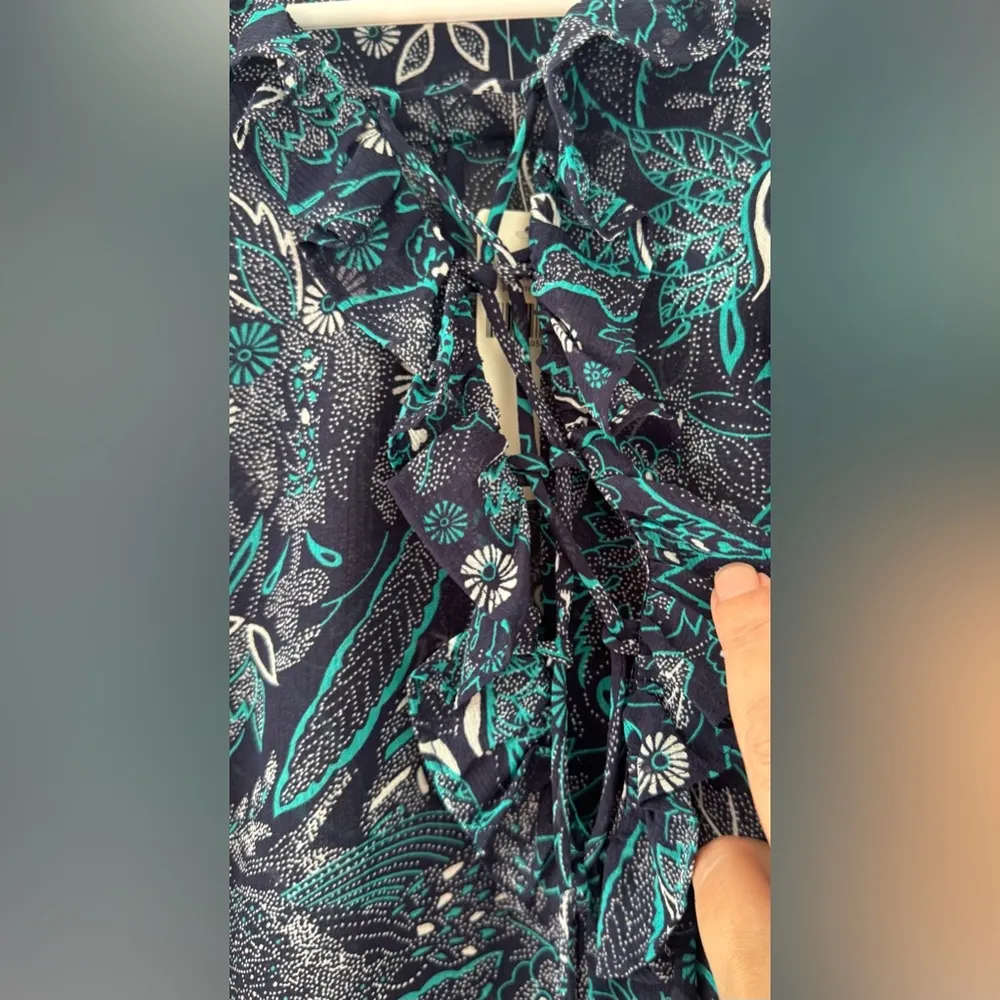 Anthropologie Haida Boho Peasant Blue Floral
Semi Sheer Blouse NWT Small - Image 4