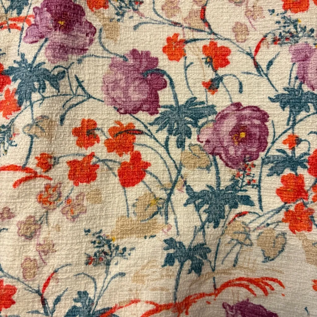 Ann Taylor white and purple floral high waisted side zip dressy shorts size 8 - Image 12