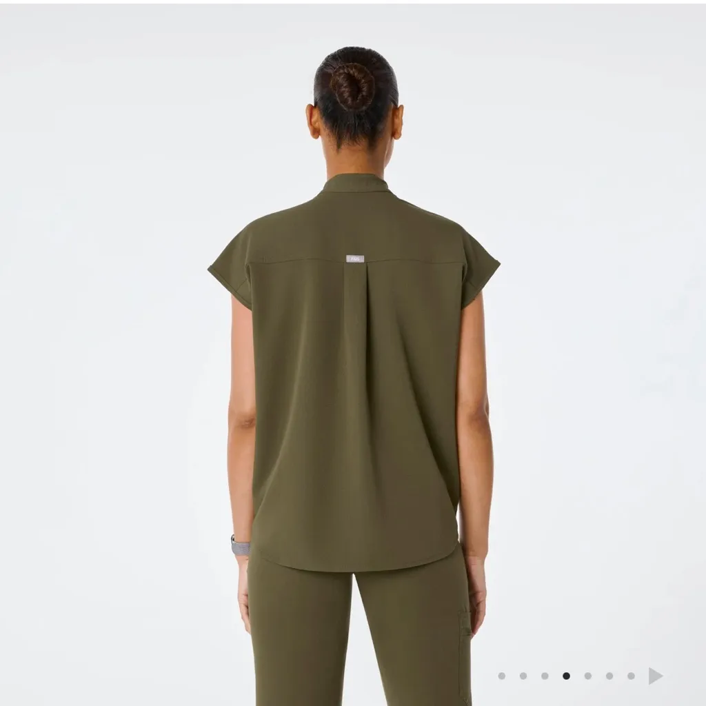 Figs Rafaela Oversized Scrub Top green - Image 2